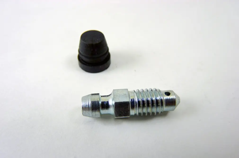 Brembo M8 X 1.25 Bleed Nipple Kit For Ducati 748/996/St4/St2/1000Ss 1