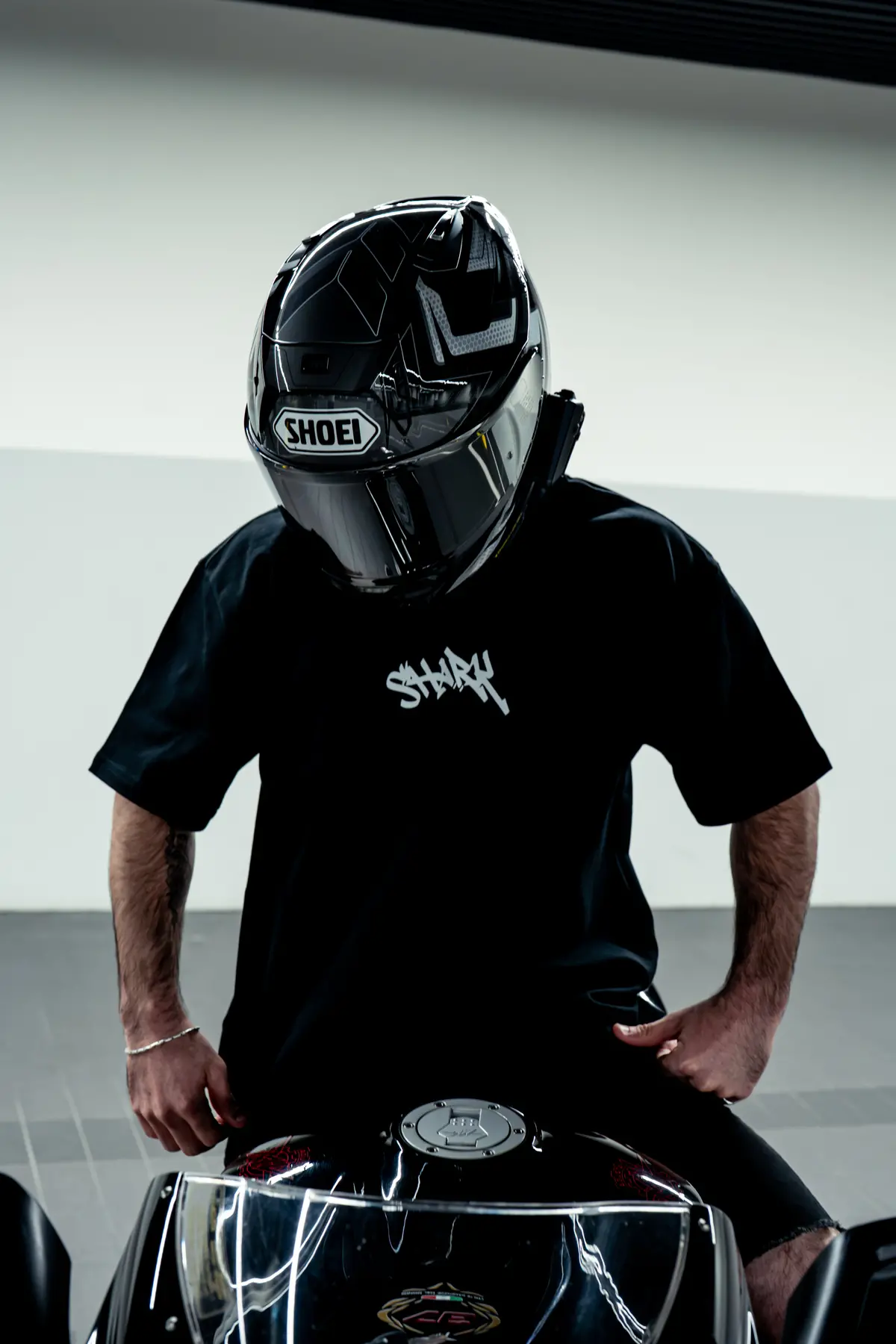 Shark Graff Heavy Tee Black 1