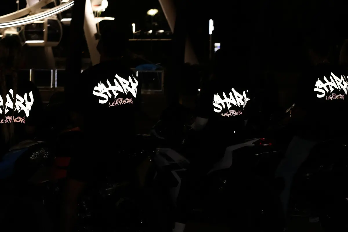 Shark Graff Tee 2