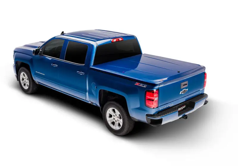Undercover Lux Hard Tonneau Cover – Bronze Fire Finish For 2015–2017 Ford F-150 With 5.5-Foot Bed 1