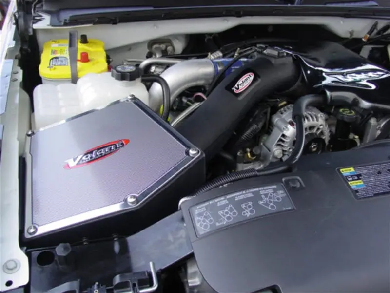 Volant Powercore Closed-Box Air Intake For 2001–2004 Chevrolet Silverado 2500Hd 6.6L Duramax 2
